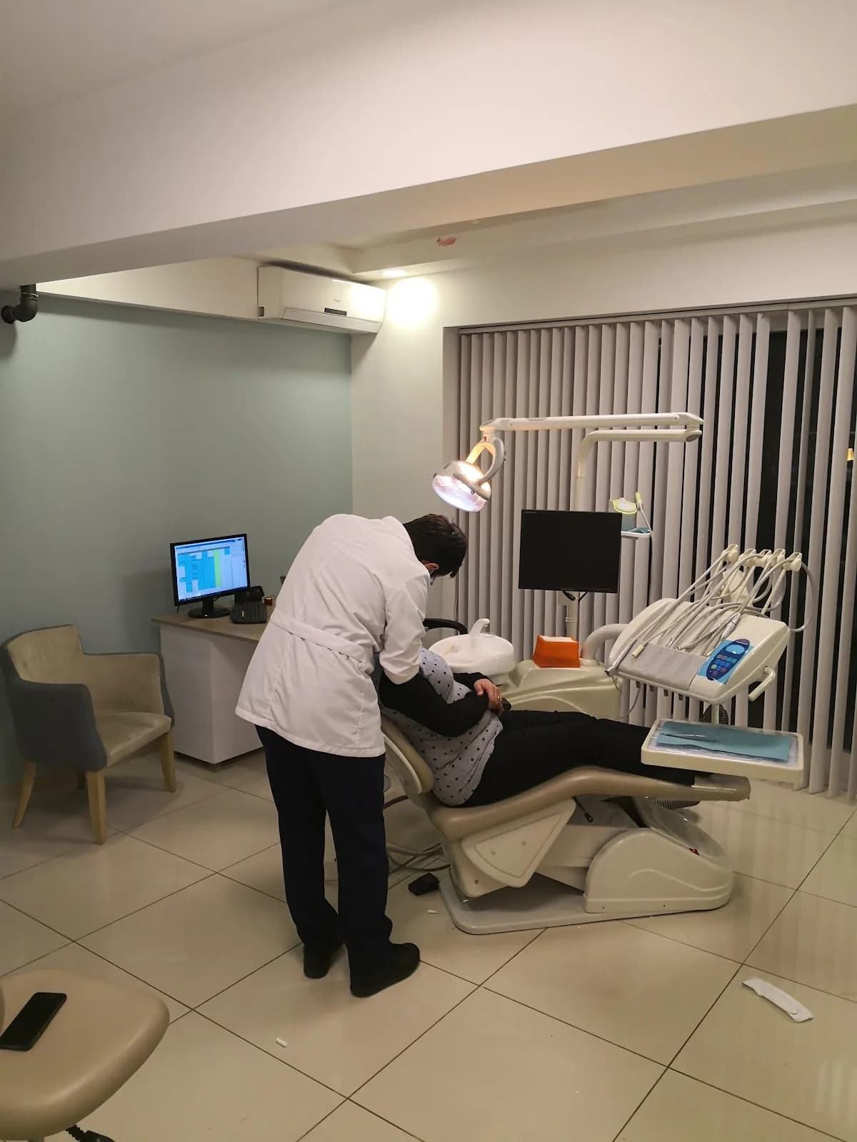 Özel Hira Ağız ve Diş Sağlığı Polikliniği klinik kapak fotoğrafı