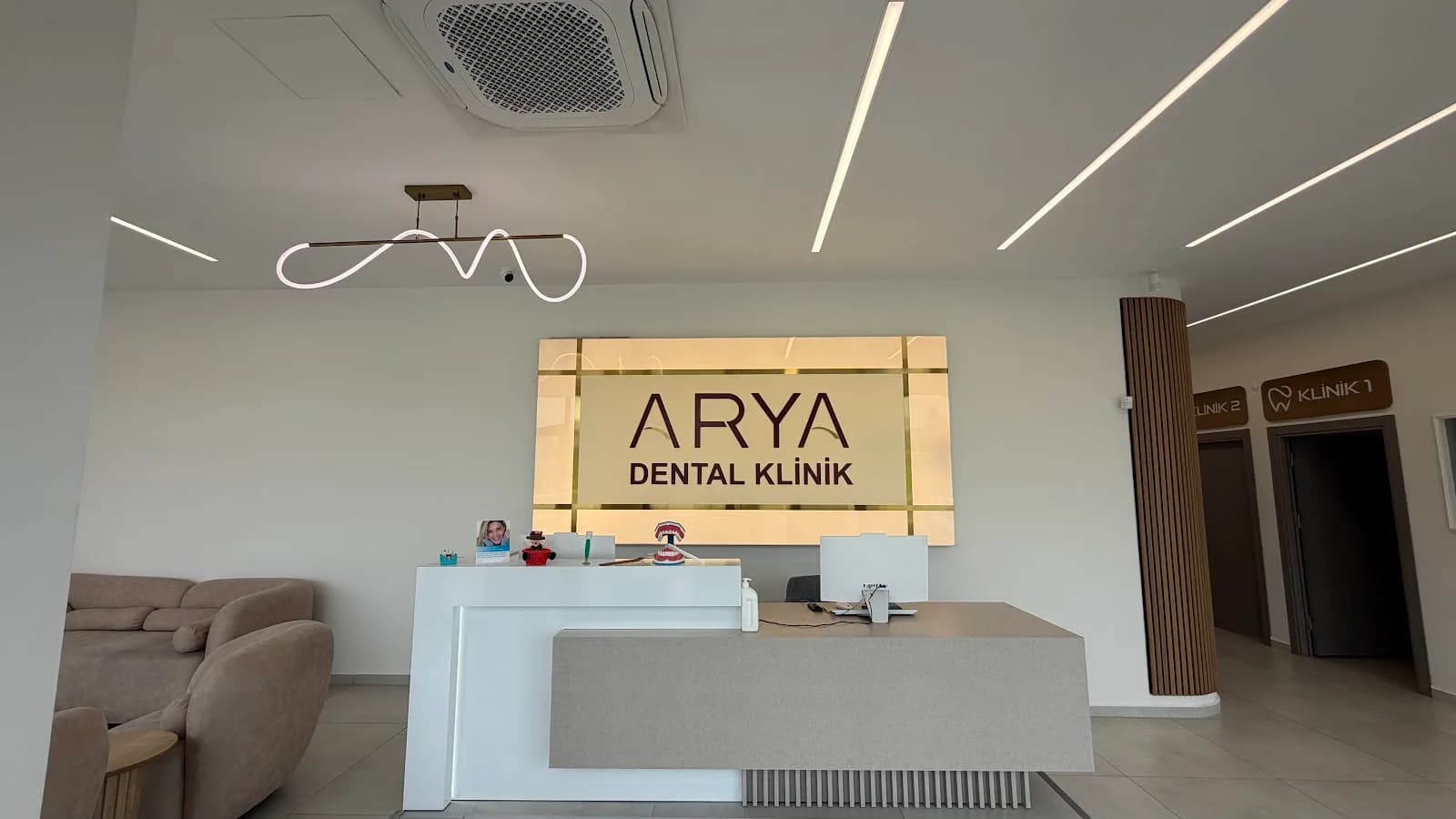Özel Arya Ağız ve Diş Sağlığı Polikliniği klinik kapak fotoğrafı