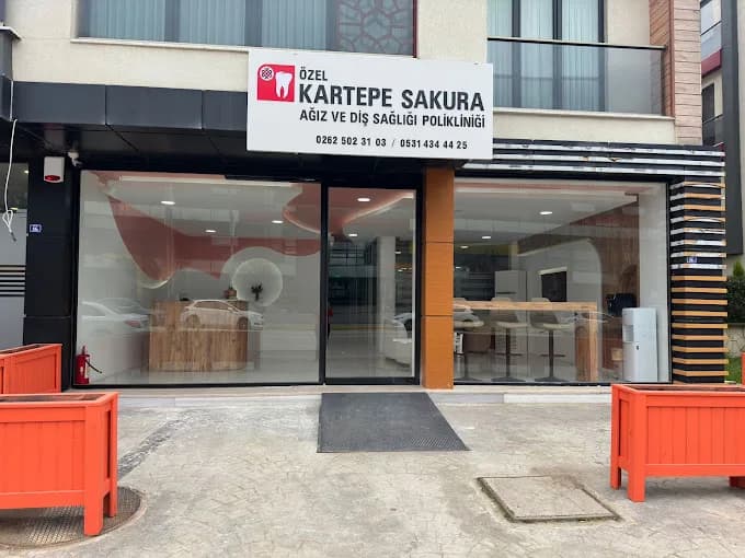 Özel Kartepe Sakura Ağız Ve Diş Sağlığı Polikliniği klinik kapak fotoğrafı