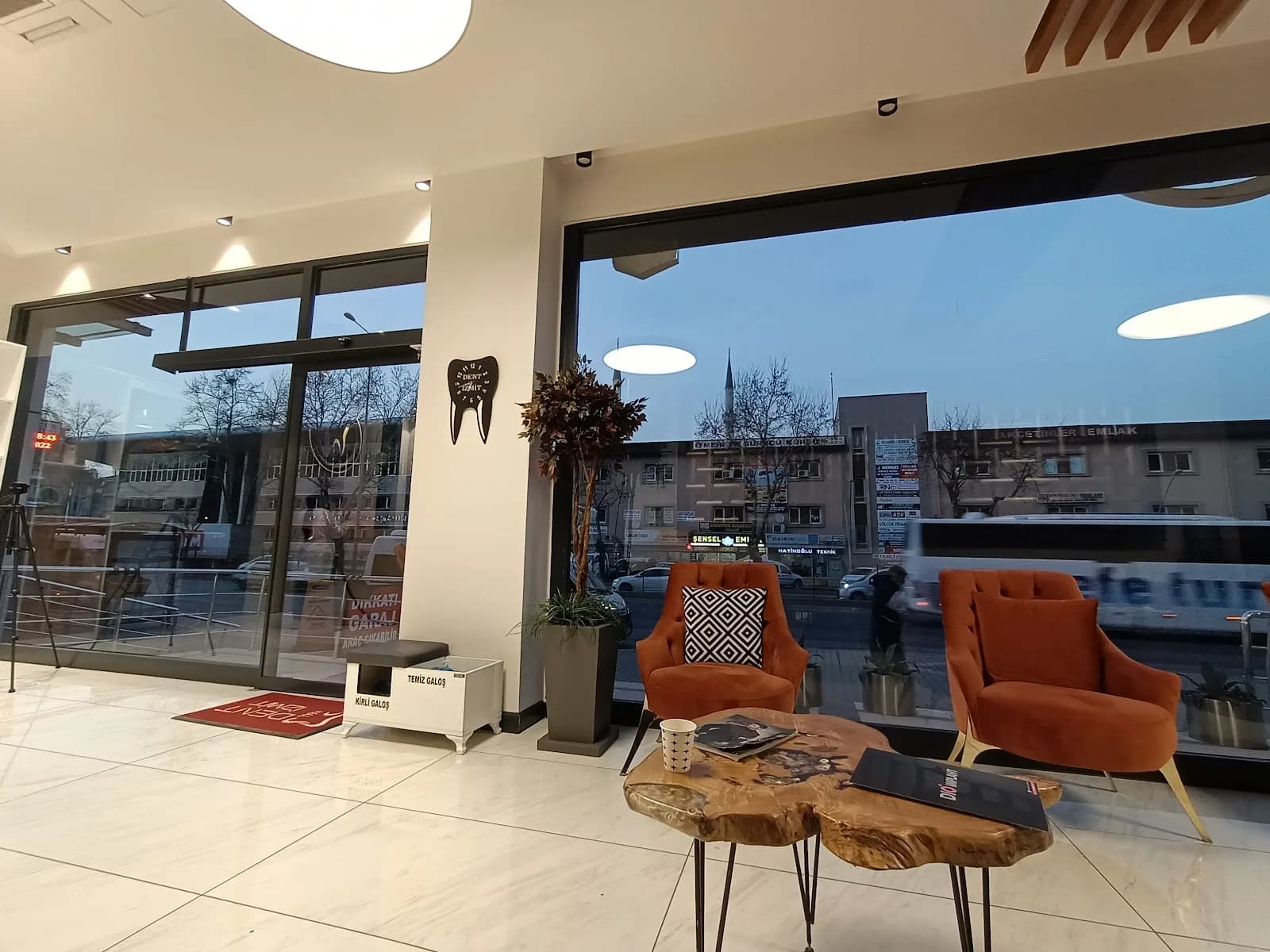 Dentİzmit Gölcük Ağız ve Diş Sağlığı Poliklinikleri - Diş Hastanesi klinik kapak fotoğrafı