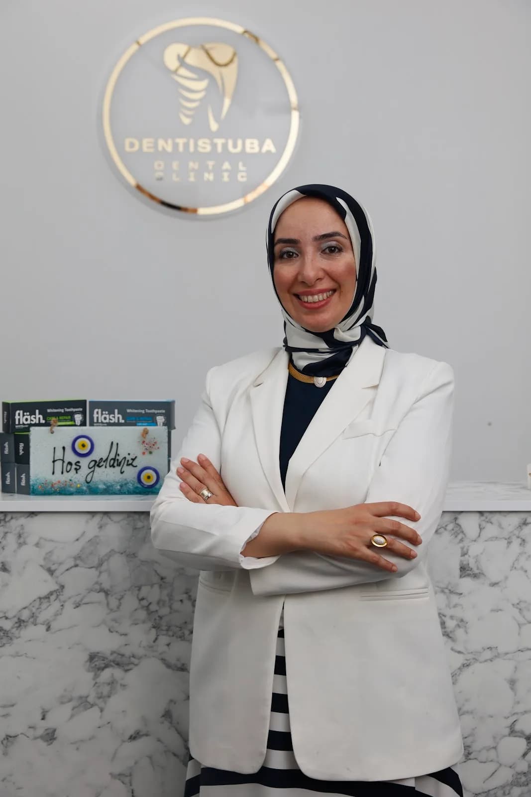 Diş Hekimi Tuba KÜÇÜK ORHAN klinik kapak fotoğrafı