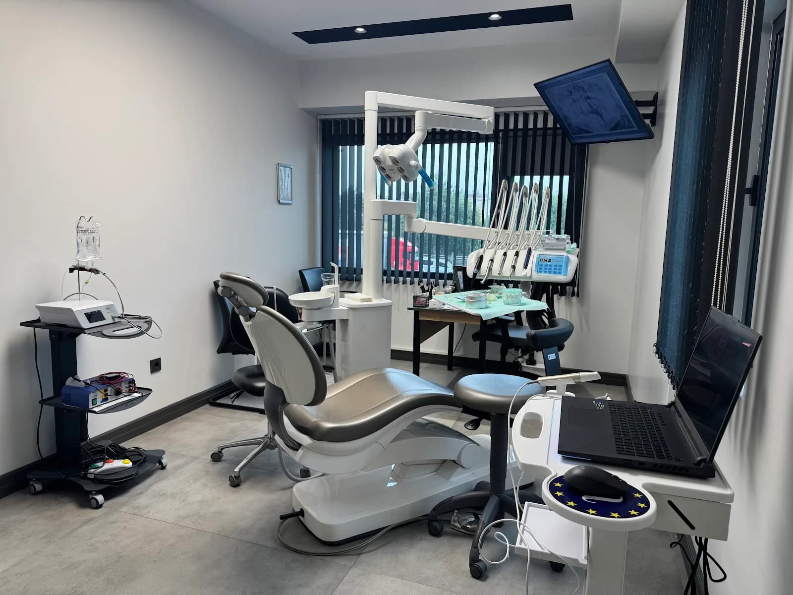 Özel Pasvanoğlu Ağız ve Diş Sağlığı Polikliniği klinik kapak fotoğrafı