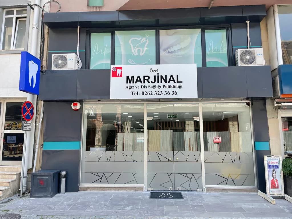 ÖZEL MARJİNAL AĞIZ VE DİŞ SAĞLIĞI POLİKLİNİĞİ klinik kapak fotoğrafı