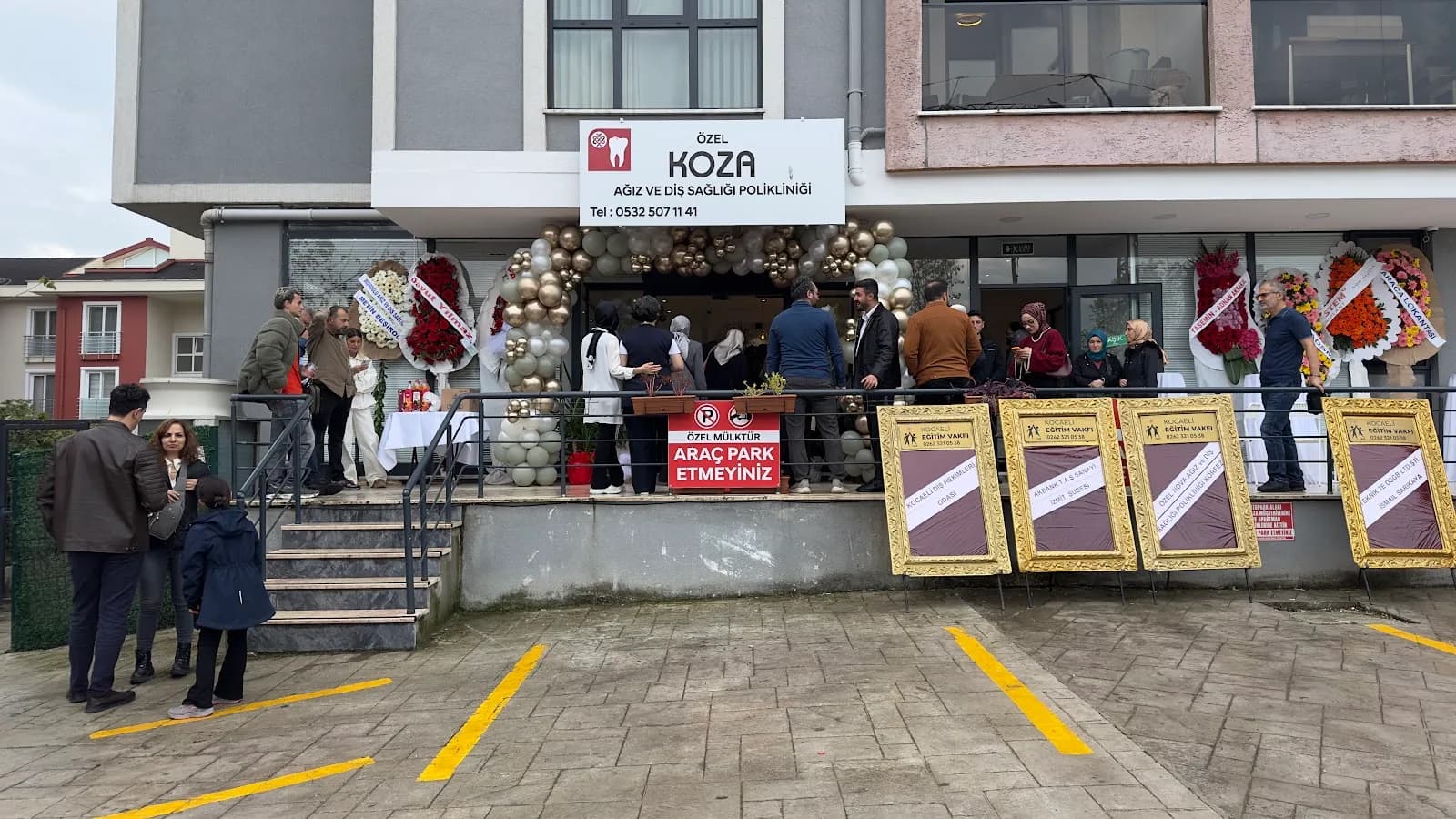 Özel Koza Ağız ve Diş Sağlığı Polikliniği klinik kapak fotoğrafı
